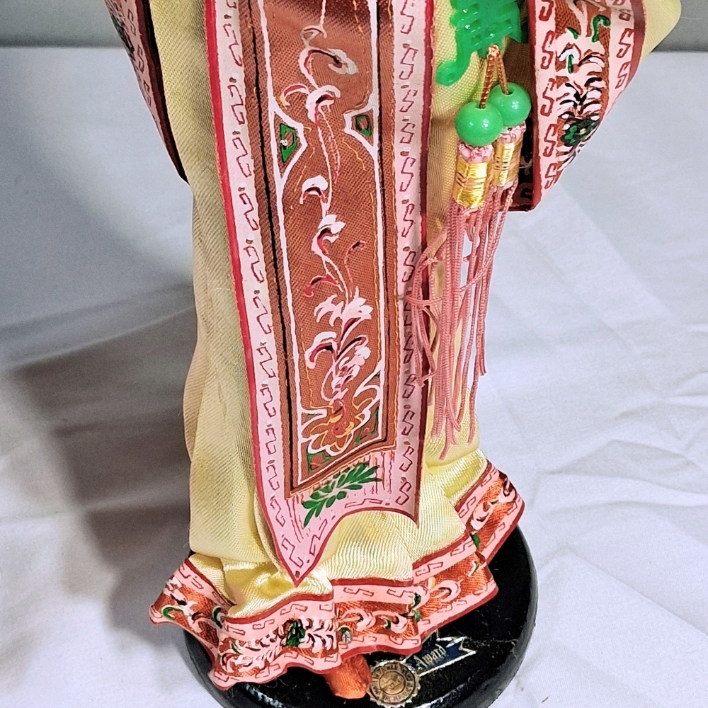 Set Of 2 Japanese Intricate Ornate 16" Collectible Dolls - Picture 9 of 12